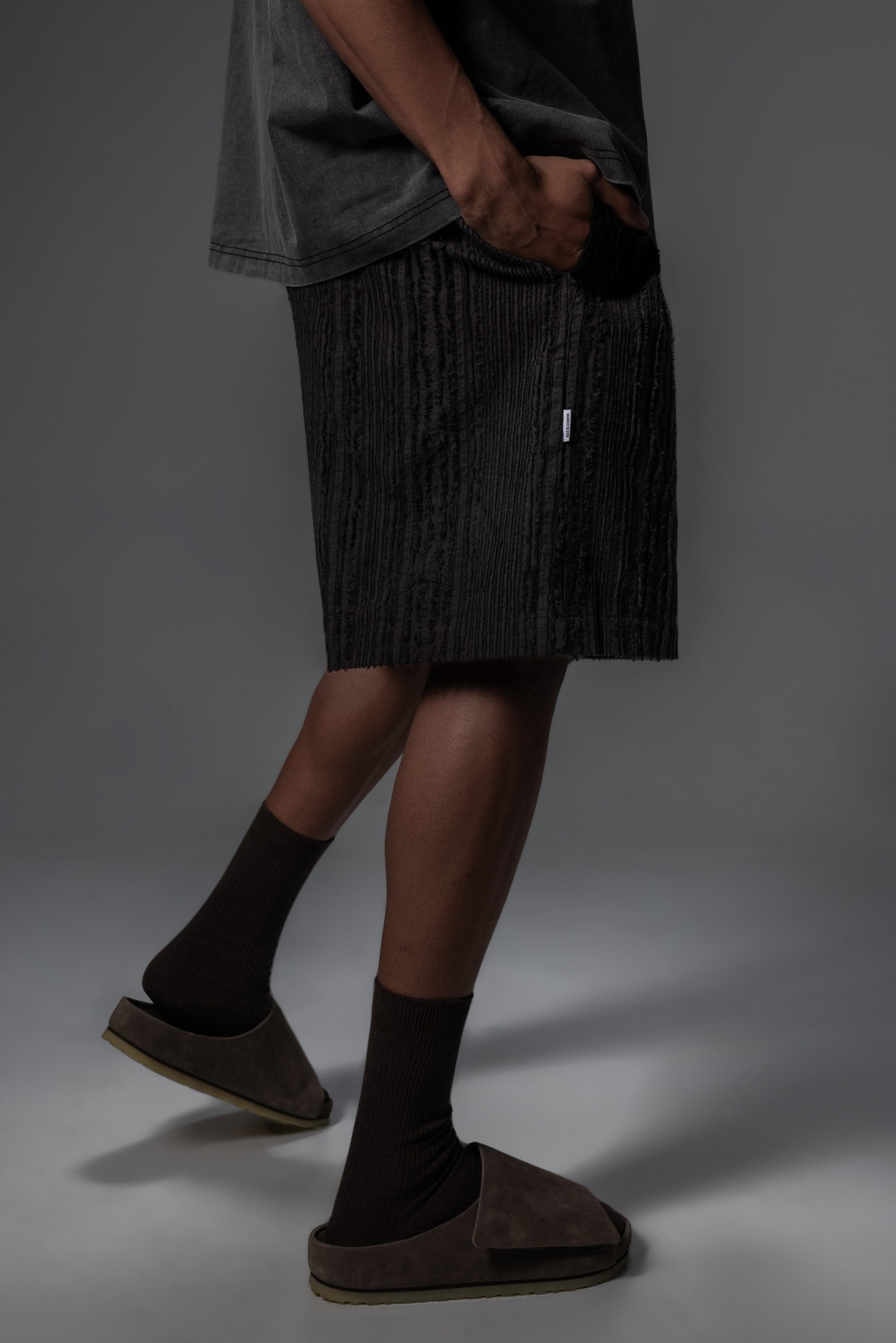 COTTON LINEN STRIPED SHORTS 條紋棉麻短褲 - SHARECO DESIGN